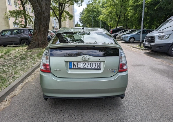 Toyota Prius cena 19900 przebieg: 231000, rok produkcji 2006 z Warszawa małe 92